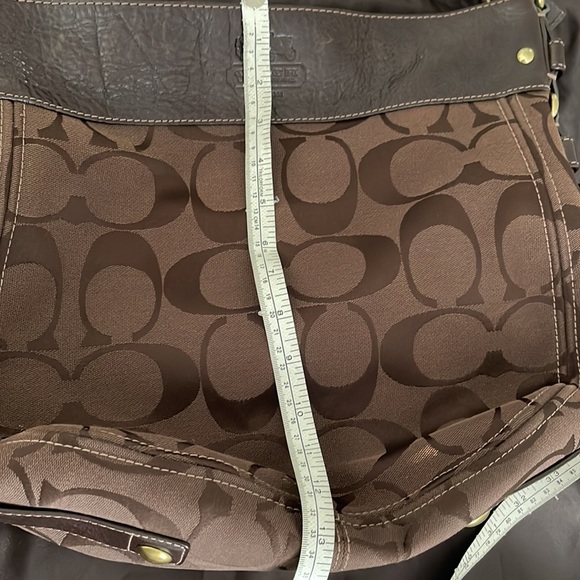 Coach purse - brown - Picture 9 of 10